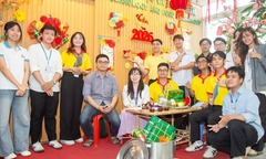 Nhiều trường đại học chi hàng tỷ đồng lì xì và hỗ trợ sinh viên đón Tết Bính Ngọ 2026