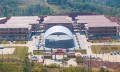 Máy tính bảng, nhạc cụ dân tộc… và ngôi trường “5 sao” hiện đại vùng biên giới Điện Biên