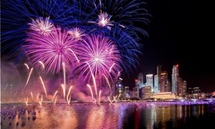 Chiếc nhẫn đặc biệt đêm giao thừa