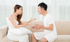  Lén biếu bố mẹ đẻ 5 triệu đồng dịp Tết, chồng biết liền có phản ứng khiến tôi bất ngờ