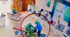 Bộ trưởng Bộ Công an biểu dương chiến công bắt 2 đối tượng cướp ngân hàng ở Gia Lai