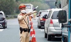 Bộ Xây dựng yêu cầu tăng cường công tác vận tải, bảo đảm TTATGT dịp Tết