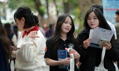 Dự thảo tuyển sinh đại học 2026:  "Luật chơi " xét học bạ đảo chiều, không ít thí sinh như  "ngồi trên đống lửa "