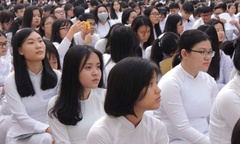 Nhiều trường công bố mức học phí đại học 2026-2027, thí sinh cần lưu ý