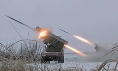 Nhận nhiều viện trợ quân sự hơn từ phương Tây, Ukraine vẫn lộ một "điểm yếu nghiêm trọng "