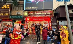 Clip: Toàn cảnh  "phố vàng " giữa Thủ đô nhộn nhịp trong ngày vía Thần Tài