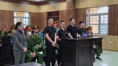"Nuôi " 6 gái bán dâm "hành nghề " trong khách sạn, bà chủ cùng nhân viên lĩnh án
