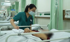 Sở Y tế TP.HCM vào cuộc vụ nhiều người nghi ngộ độc sau khi ăn bánh mì