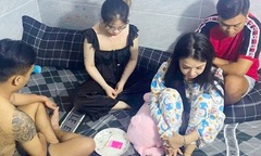 Bắt quả tang 4 đối tượng  "làm chuyện mờ ám " trong phòng trọ ở Tây Ninh