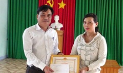 Tin tức thời sự 24h: Người phụ nữ dũng cảm cứu 2 thanh niên bị đuối nước