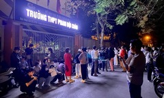 Vụ phụ huynh xếp hàng "giữ chỗ " lớp 10 cho con: Sở GD&ĐT Hà Nội chỉ đạo "nóng "