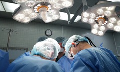 Chuyến bay trong đêm chở  "sự sống " cho nhiều người may mắn được ghép tạng