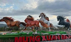 Bất ngờ về thủ phạm đập phá cụm linh vật ngựa trị giá 400 triệu đồng ở Quảng Trị