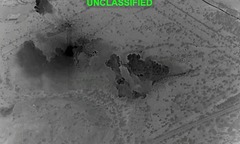 Mỹ công bố video không kích vào "trái tim dầu mỏ " của Iran