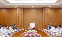 Tổng Bí thư: Cần có chiến lược cụ thể nhằm tái cơ cấu nền kinh tế