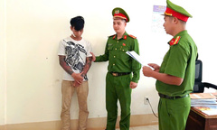  "Yêu " nữ sinh lớp 9, nam thanh niên bị bắt tạm giam
