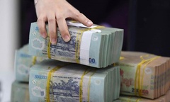 Tăng lương cơ sở 8% phải đồng thời làm tốt kiểm soát giá cả, ổn định thị trường