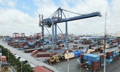 Tăng cường quản lý giá cước vận tải biển, yêu cầu minh bạch phụ phí