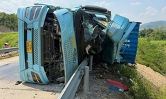 Nguyên nhân ban đầu vụ xe container tông xe máy, 3 người tử vong ở Đắk Lắk