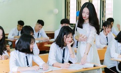 Bộ GD&ĐT đề xuất bỏ cơ chế kiểm định: Chuyển sang “tự đánh giá” toàn diện chất lượng giáo dục