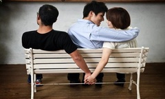 Đang ly thân mà sống chung với người khác, bị xử lý như thế nào?