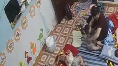 Tạm đình chỉ cơ sở mầm non sau clip nghi bạo hành trẻ lan truyền trên mạng