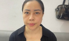 Khám xét phòng trọ của Đoàn Thị Thu Hằng, phát hiện 2 gã đàn ông đang  "làm chuyện mờ ám "