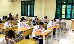 Biến động điểm chuẩn lớp 10 Hà Nội 3 năm qua