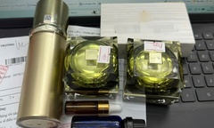 Cô gái mặt như “trận địa” mang cả  túi chai lọ mua online tới cầu cứu bác sĩ