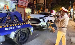 Hà Nội: Va chạm liên hoàn 4 phương tiện trên đường Doãn Kế Thiện