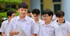 Tuyển sinh vào lớp 10 ở Hà Nội: Giáo viên chỉ ra  "sai lầm nguy hiểm nhất " khi đặt nguyện vọng
