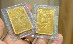 Giá vàng hôm nay (16/4): Giá vàng thế giới đảo chiều đi xuống 