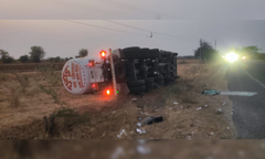 Tai nạn nghiêm trọng giữa xe bán tải và xe bồn ở Ấn Độ, 8 người thiệt mạng