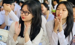 TP.HCM đang tính toán tăng chỉ tiêu vào lớp 10 công lập, mỗi trường có thể thêm 1-10 lớp