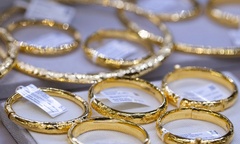 Giá vàng tối nay (26/4): Giá vàng trong nước liên tục giảm 