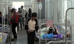 Vụ nghi ngộ độc sau khi ăn bánh mì khiến hàng chục người nhập viện ở Quảng Trị: Bộ Y tế gửi văn bản khẩn