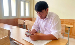 7 lần đi thi tốt nghiệp, nam sinh Hà Nội khiến dân mạng  "ngả mũ " vì lý do không tưởng