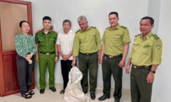 Tin tức thời sự 24h: Đang làm vườn phát hiện trăn đất quý hiếm