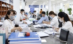 Thủ tướng yêu cầu điều động cấp phó vượt số lượng quy định từ cấp tỉnh về cấp xã, tinh giản cán bộ không đáp ứng yêu cầu nhiệm vụ