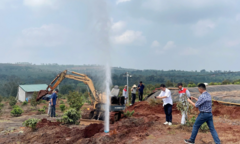 Vụ giếng phun cột khí và nước như vòi rồng: Cục Địa chất và Khoáng sản Việt Nam đã có ý kiến