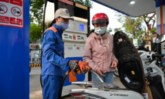 Giá xăng ngày 16/5: Có loại giảm gần 10.000 đồng/lít, cụ thể thế nào?