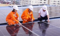 Điện lực Thái Nguyên đẩy mạnh điện mặt trời mái nhà, góp phần giảm áp lực cung ứng điện mùa nắng nóng