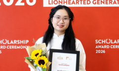 Thủ khoa đầu vào Trường THPT Nguyễn Siêu chia sẻ  "bí quyết " giành học bổng hơn 1 tỷ đồng