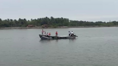 Bị dòng nước mạnh cuốn trôi khi bắt con trai trên sông, 8 người trong gia đình thiệt mạng