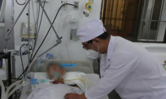 Cà Mau: 1 người tử vong, 2 người nguy kịch sau cuộc nhậu, nghi do ngộ độc rượu