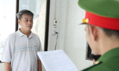 Lừa đảo chiếm đoạt hơn 80 tỷ đồng, người đàn ông 50 tuổi bị khởi tố, bắt tạm giam