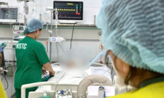 Quyết định đẫm nước mắt của người mẹ mất con gái 19 tuổi khiến cả bệnh viện lặng đi