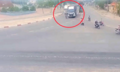 Vụ 2 chị em ruột bị xe tải cán tử vong thương tâm ở Tây Ninh: Camera ghi lại khoảnh khắc đau lòng