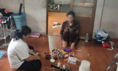 Phát hiện 2  "kiều nữ " có hành vi  "mờ ám " trong phòng trọ ở Hưng Yên