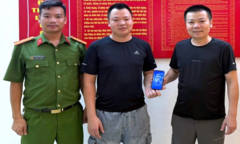 Tin tức thời sự 24h: Công an hỗ trợ người dân nhận lại 300 triệu chuyển nhầm